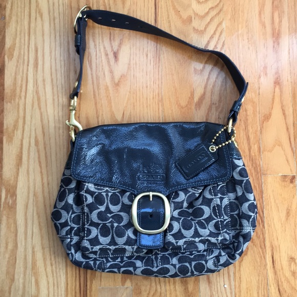 Coach Handbags - Coach Signature Shoulder Bag